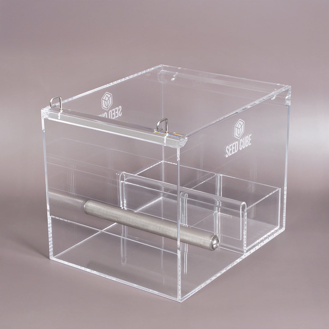 Bird feeder bundle for large parrots – Seed Cube