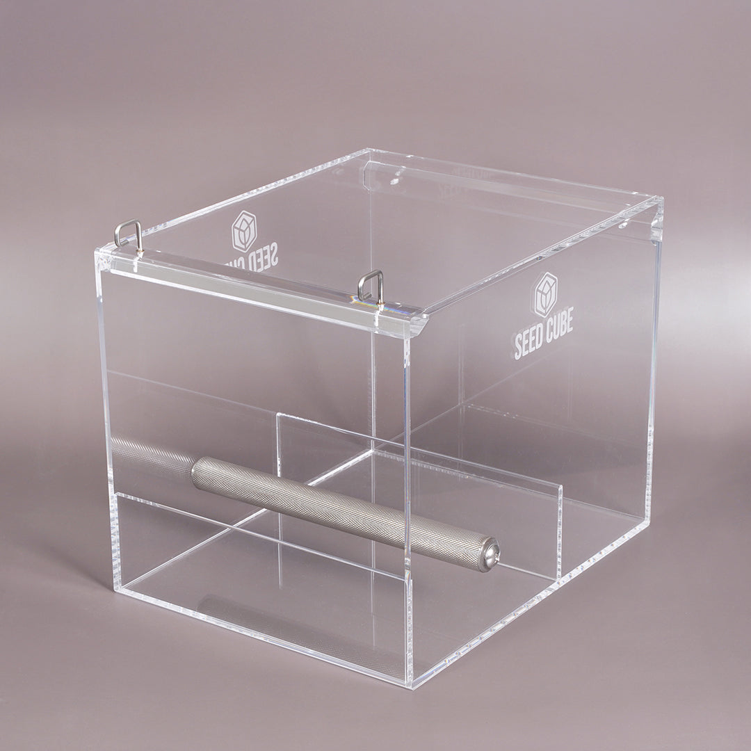 Large Seed Cube by Seed Cube Australia – No mess feeding solution