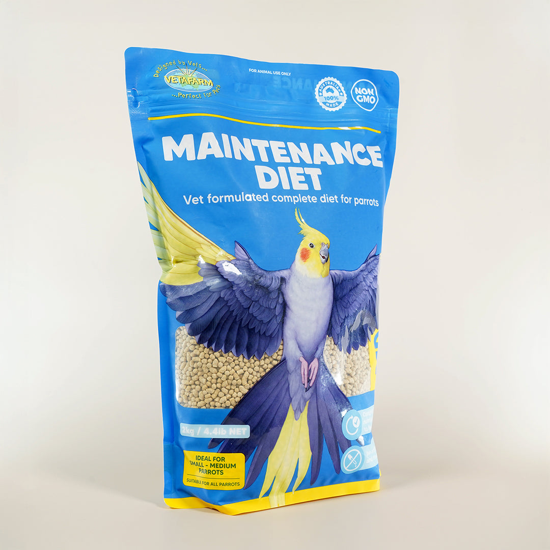 Balanced maintenance pellets for parrots and pet birds – Vetafarm

