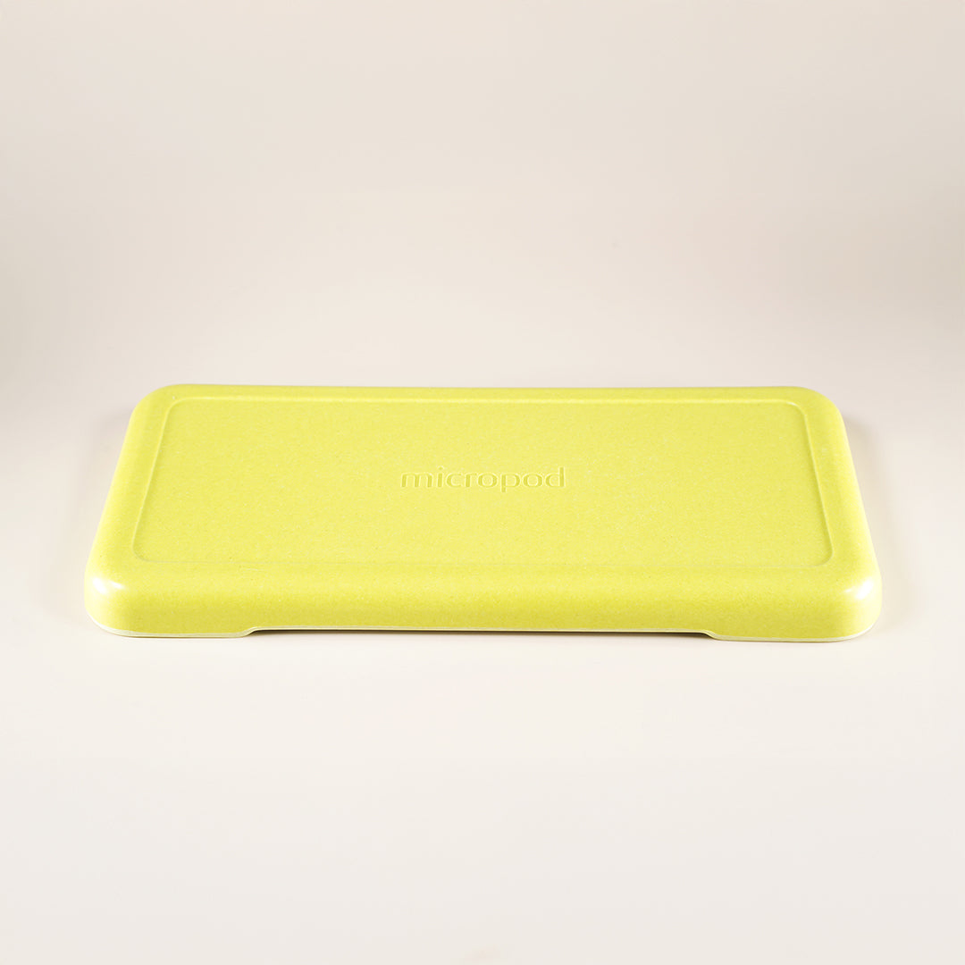 Micropod large lid in grass colour, used to cover trays during germination and support soil-free microgreens growth with Seed Cube feeding.