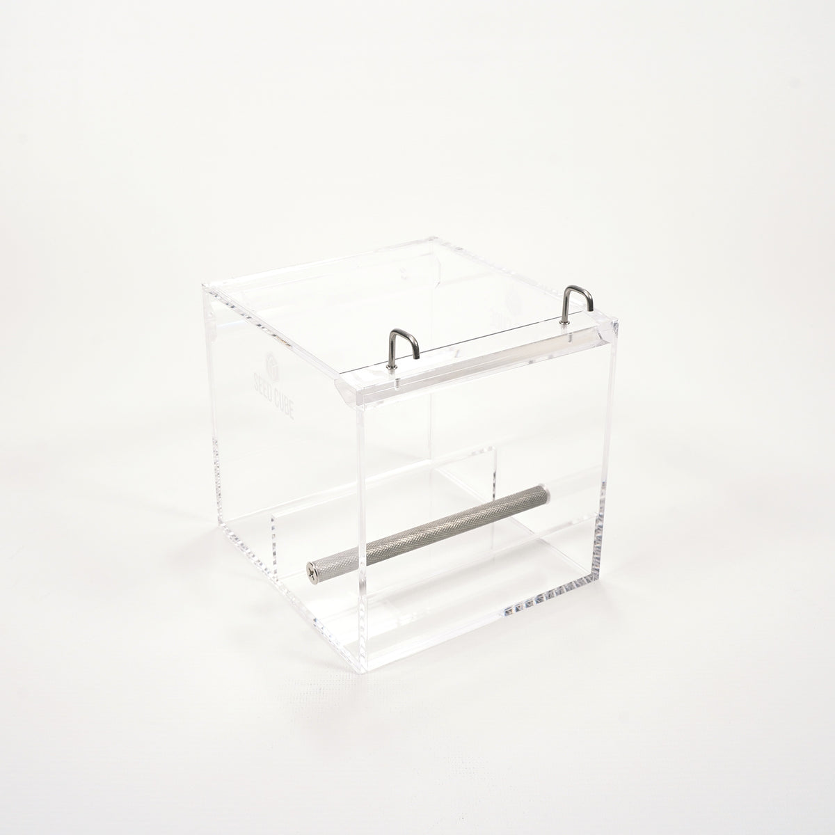Compact no mess bird feeder - Seed Cube