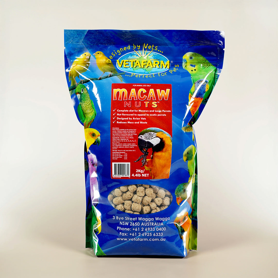 Vetafarm Macaw Nuts – complete diet for macaws and large parrots

